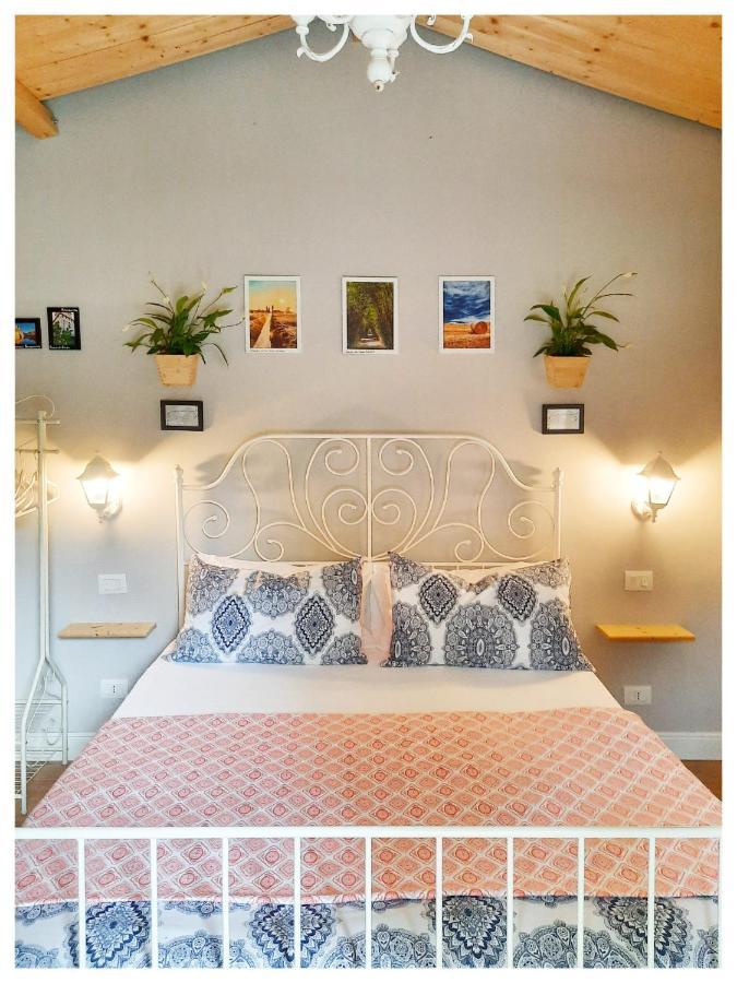 Bed and Breakfast La Casina Trecasali Екстер'єр фото