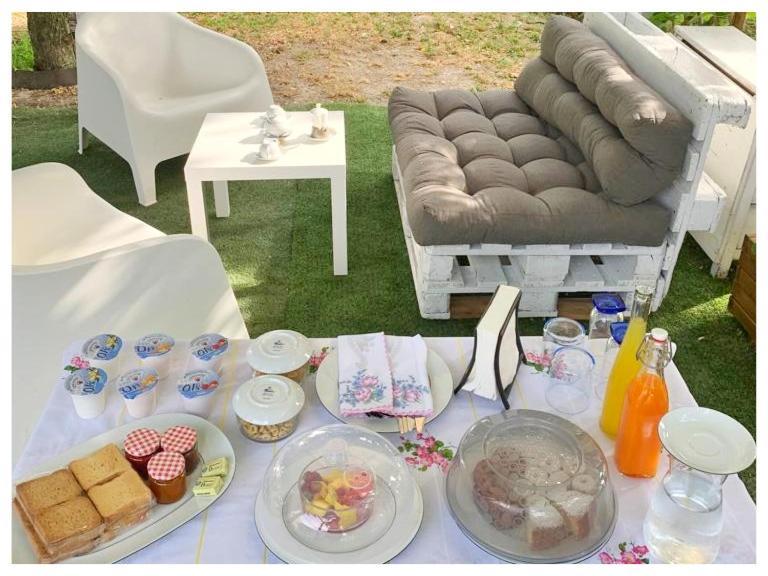 Bed and Breakfast La Casina Trecasali Екстер'єр фото